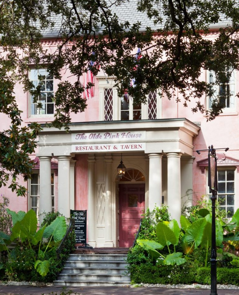 pink_house_ext_1_1000-1-800x989